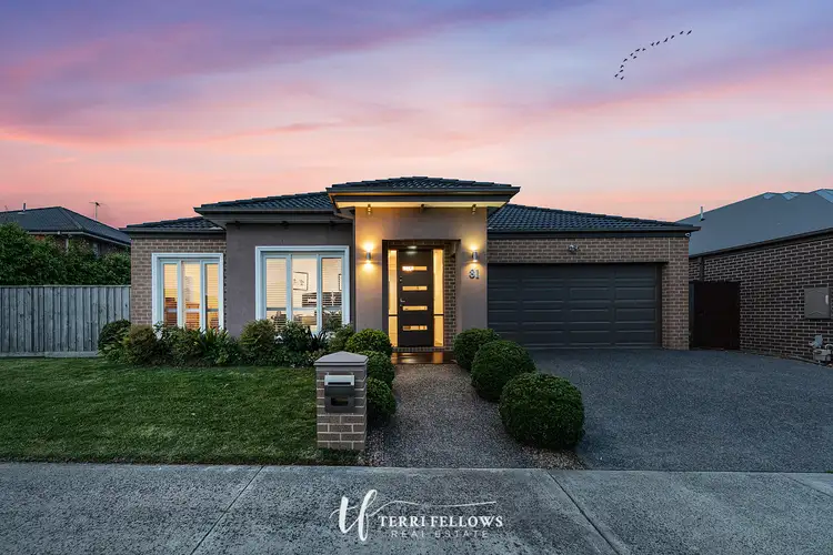 81 Arena Pde, Officer VIC 3809