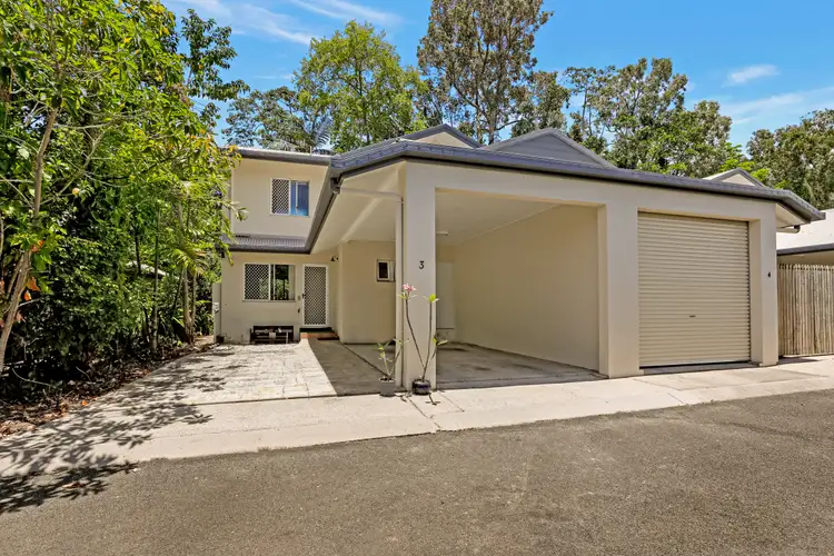 Unit 3/5-15 Mcgregor St, Mooroobool QLD 4870