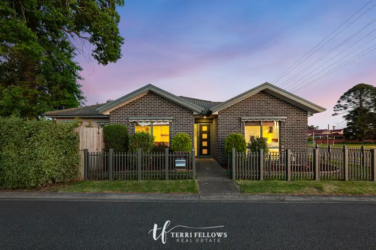 1/15 Beaconsfield Ave, Beaconsfield VIC 3807