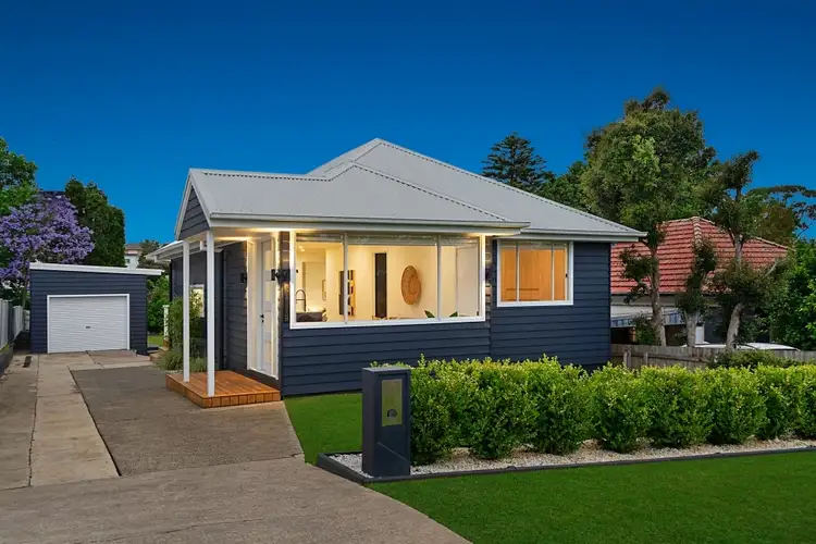 3 Arnold St, Charlestown NSW 2290