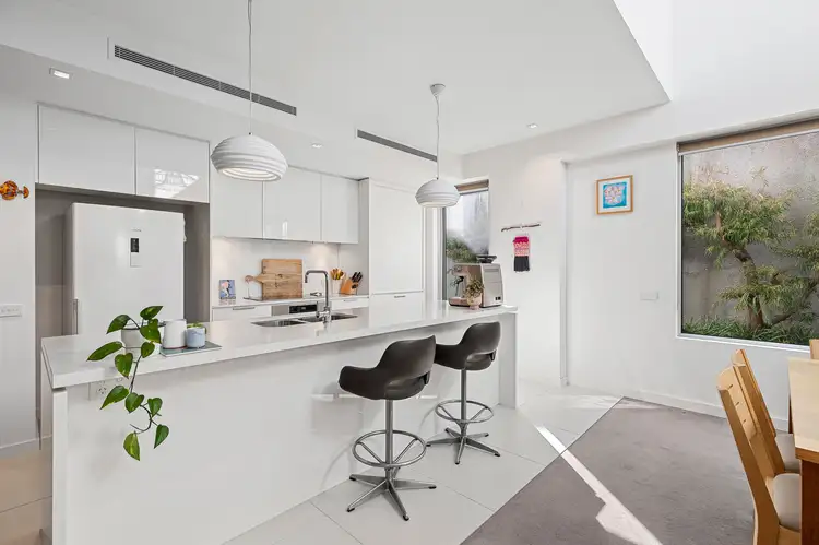 Third view of Homely unit listing, 9/15 Beach Rd, Hampton VIC 3188