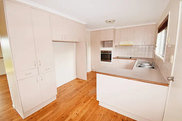 Fifth view of Homely house listing, 3 Dell Ct, Kin Kora QLD 4680
