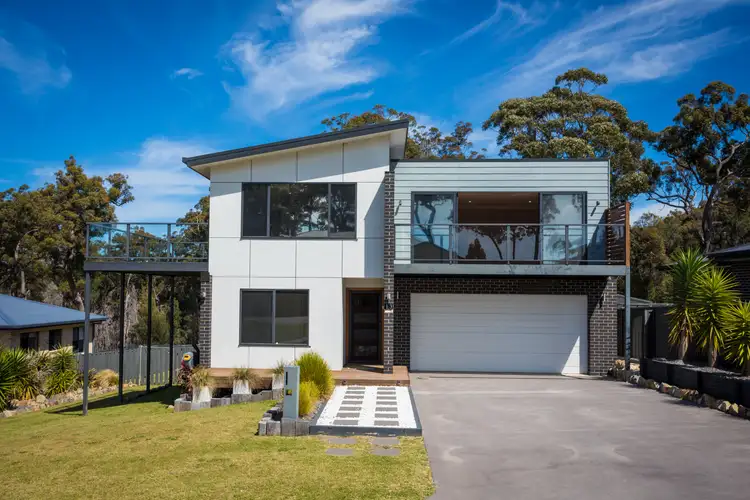 13 Whistler Cl, Mirador NSW 2548