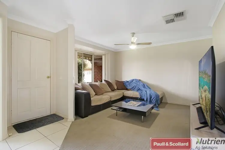 Fifth view of Homely house listing, 4 Donelan Ct, West Wodonga VIC 3690