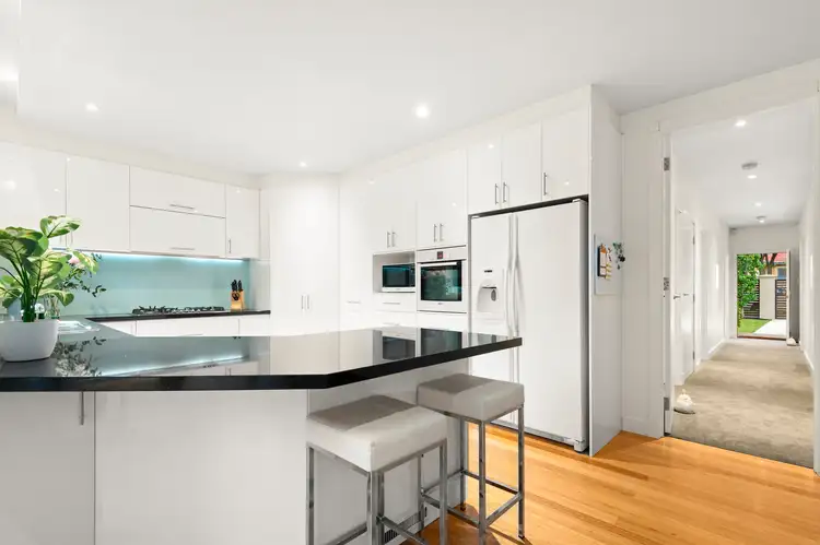 Fifth view of Homely house listing, 11 Porter Rd, Bentleigh VIC 3204