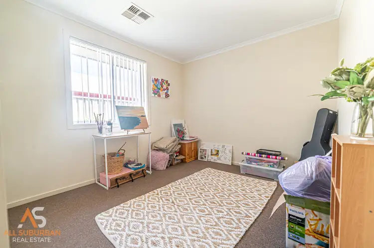 Fourth view of Homely house listing, 5 Richard Ct, Murray Bridge SA 5253