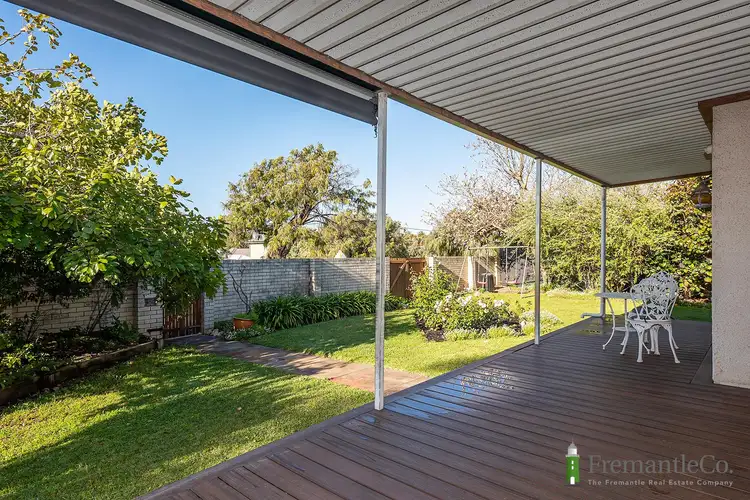 105 Watkins St, White Gum Valley WA 6162