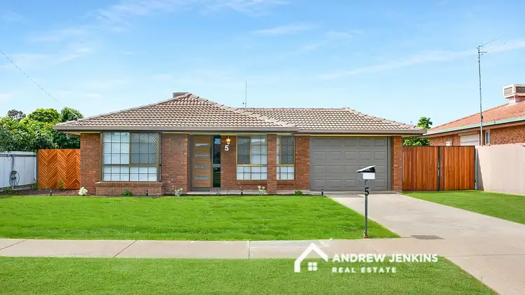 5 Cornish St, Cobram VIC 3644