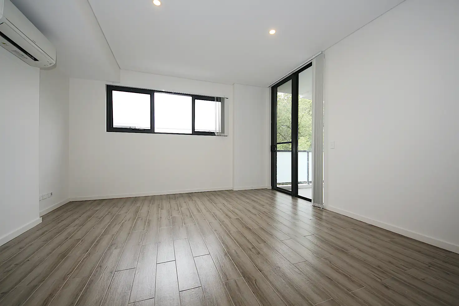 Main view of Homely apartment listing, Unit 16/77-87 Fifth Ave, Campsie NSW 2194