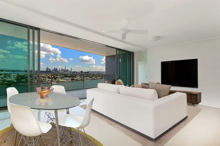 11706/8 Harbour Road, Hamilton QLD 4007