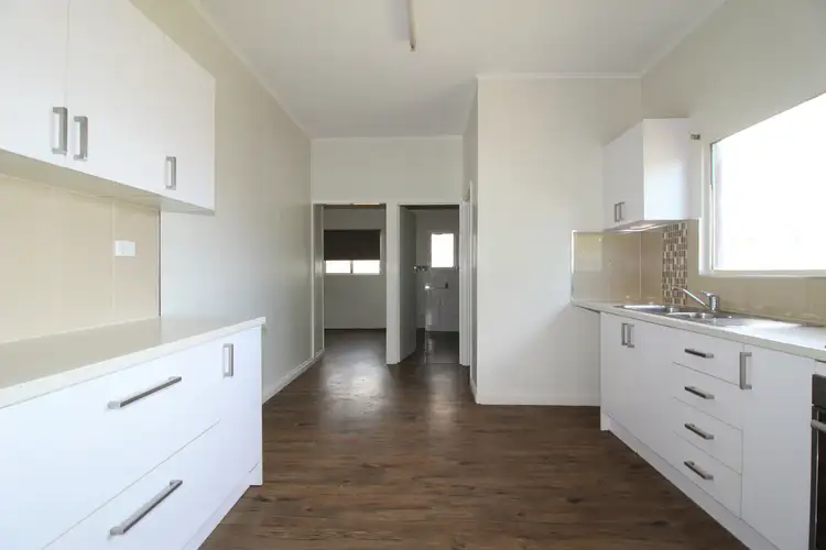 1/11 Sunset Drive, Mount Isa QLD 4825