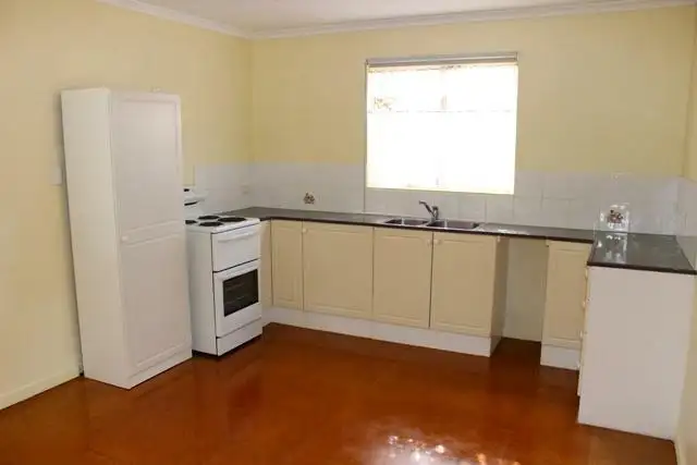 Second view of Homely house listing, 102 Shiplick St, Aldershot QLD 4650