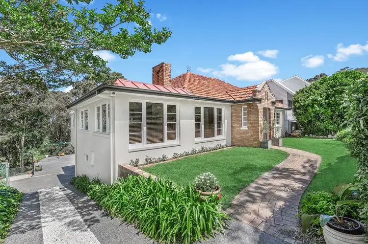 117 Lookout Rd, New Lambton Heights NSW 2305