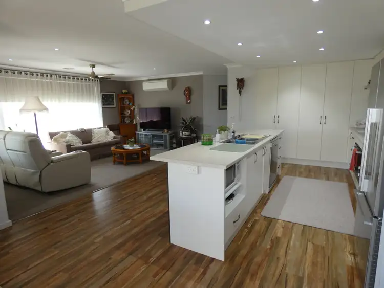 Third view of Homely house listing, 10 Brolga St, Bairnsdale VIC 3875