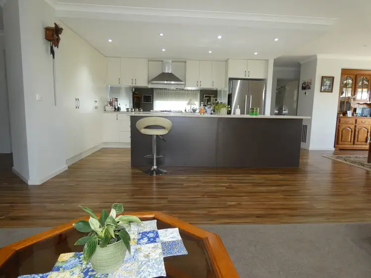 Fourth view of Homely house listing, 10 Brolga St, Bairnsdale VIC 3875
