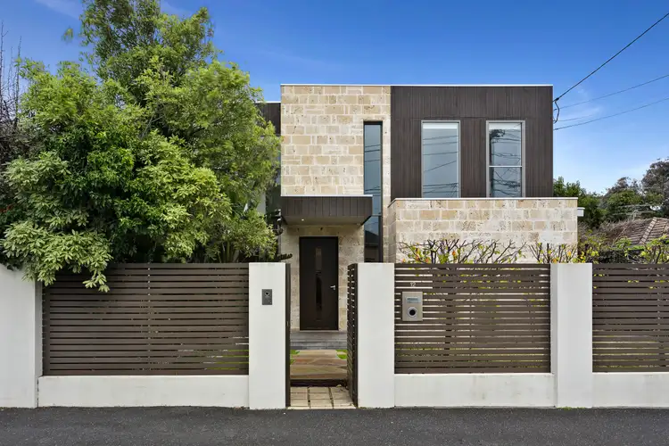 12 Lawrence St, Brighton VIC 3186