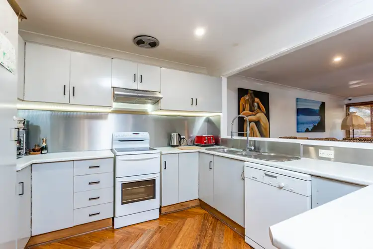 Third view of Homely house listing, 6 Kestrel Avenue, Mount Hutton NSW 2290