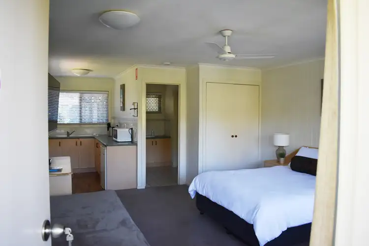 Fifth view of Homely unit listing, 23/1 Shell St, Urangan QLD 4655