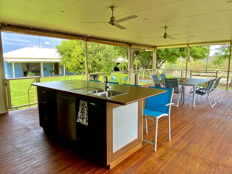 7 Breakaway Dr, Mount Isa QLD 4825