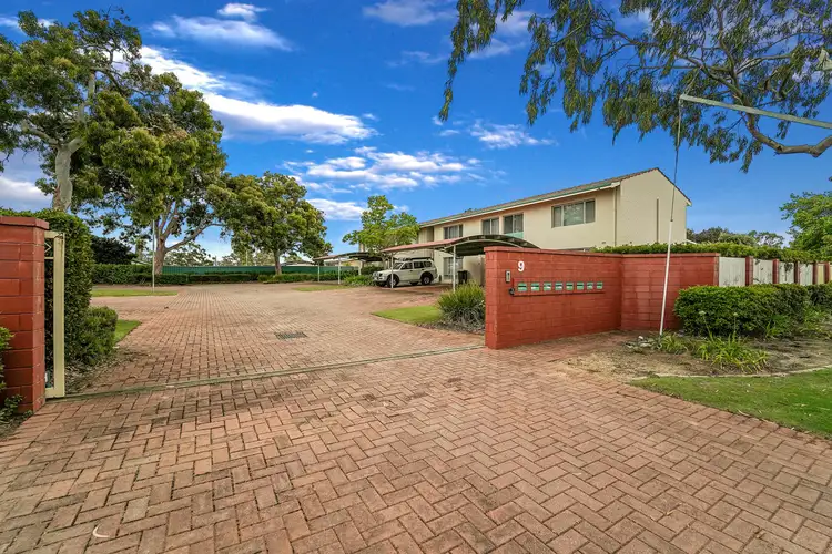 9G Shalford Way, Girrawheen WA 6064