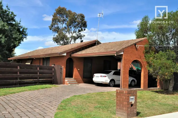 69 Batman Ave, Shepparton VIC 3630