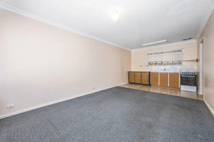 Fourth view of Homely semi-detached listing, 5A Thompson Dr, Wanneroo WA 6065