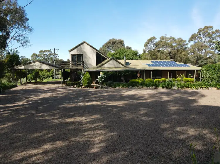 752 Duncan Rd, Tambo Upper VIC 3885