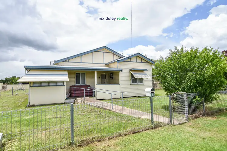 8 Wood Street, Inverell NSW 2360