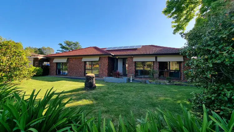 2 Jaensch Rd, Hahndorf SA 5245