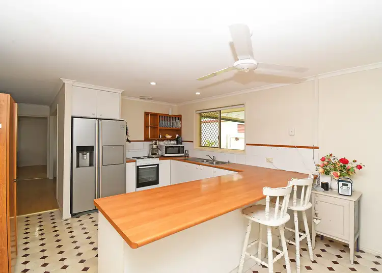 Seventh view of Homely house listing, 47 Anchorage Cct, Point Vernon QLD 4655