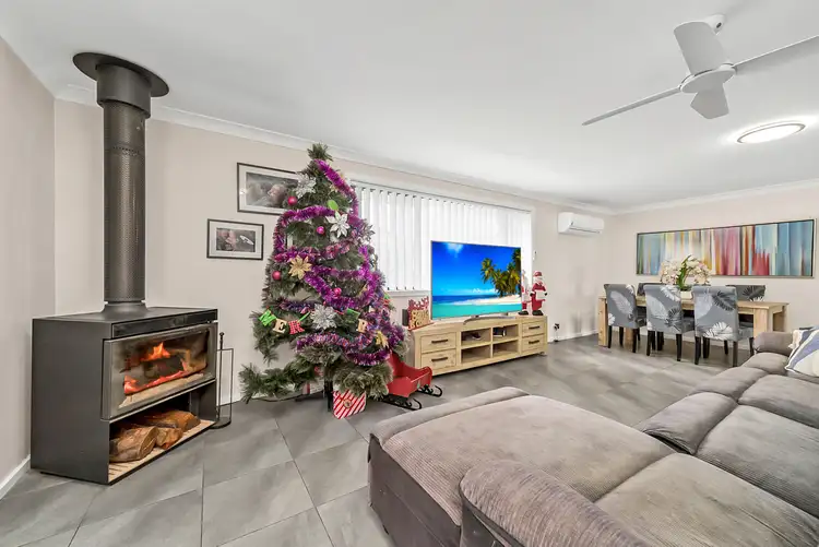 Third view of Homely house listing, 5 Huxtable Place, Goulburn NSW 2580