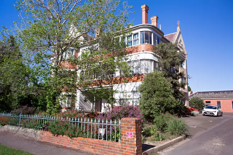 Main view of Homely apartment listing, Unit 6/4 Lyons St S, Ballarat Central VIC 3350