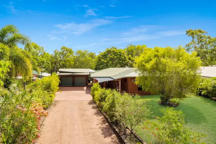 113 Coutts Dr, Bushland Beach QLD 4818