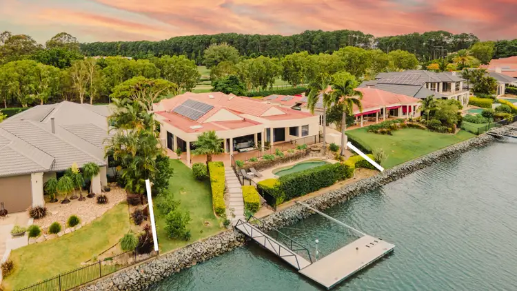 1042 Rosebank Way, Hope Island QLD 4212
