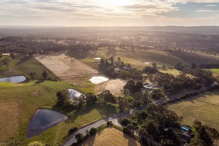 2248 Mount Barker Rd, Hahndorf SA 5245