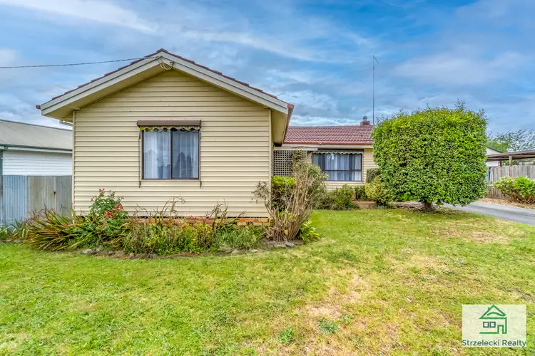 Main view of Homely house listing, 17 Watsons Rd, Moe VIC 3825