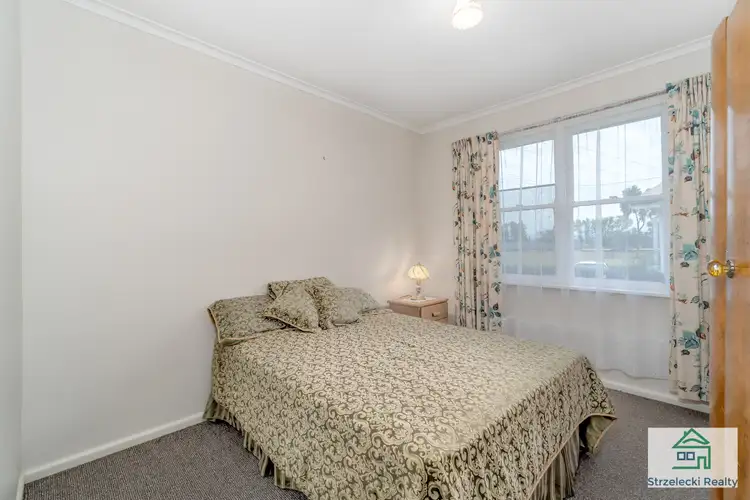 Fourth view of Homely house listing, 17 Watsons Rd, Moe VIC 3825
