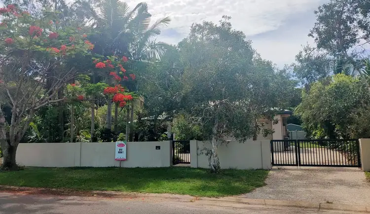 34 Sanctuary Cres, Wongaling Beach QLD 4852