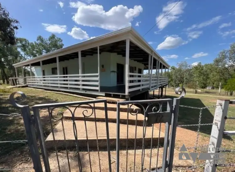 12 Steele St, Rubyvale QLD 4702