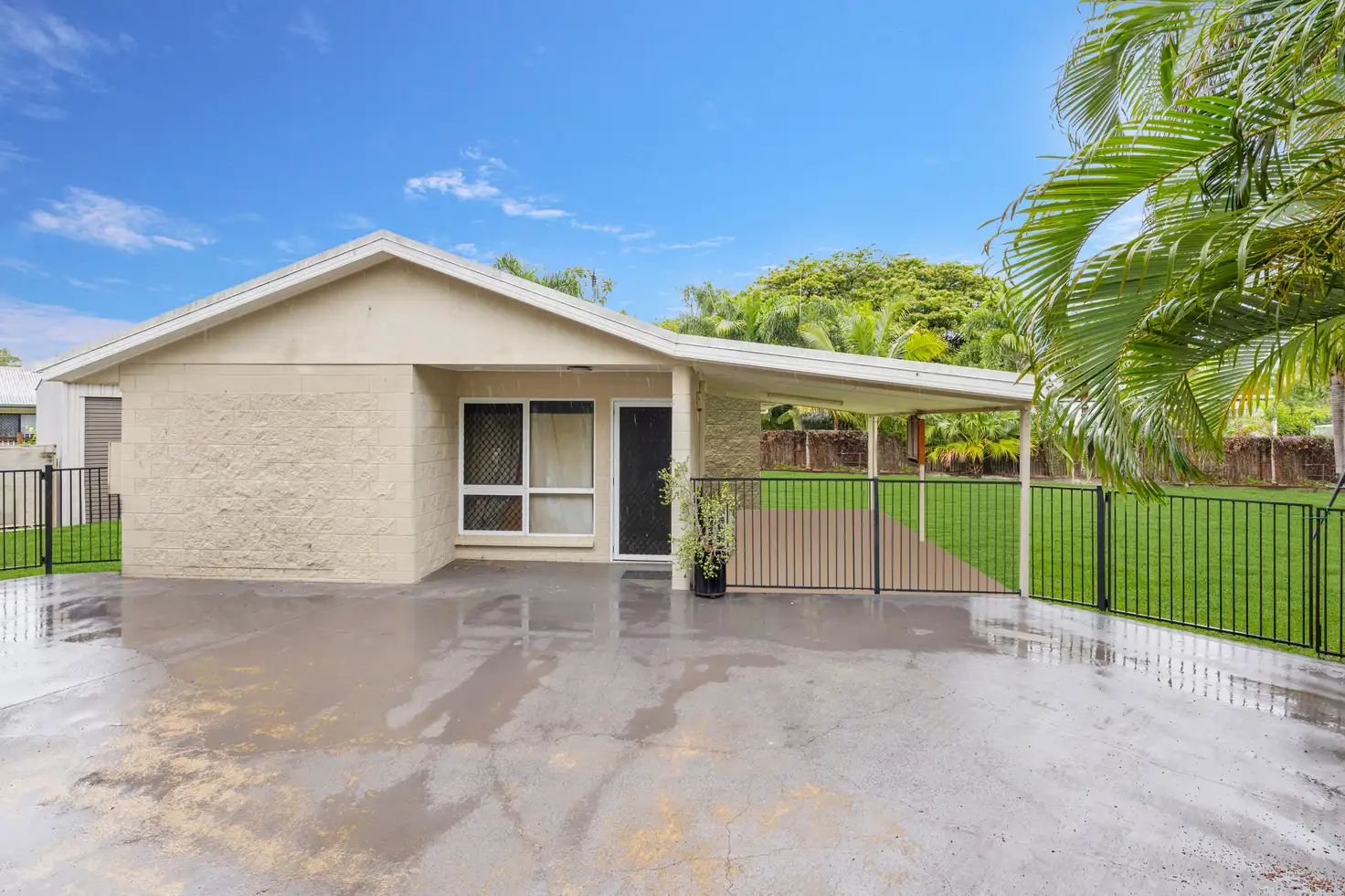 Main view of Homely house listing, 9 Raffles Ct, Kelso QLD 4815