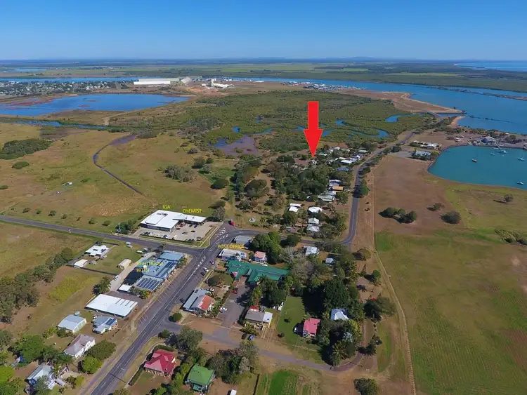 1 Donaldson St, Burnett Heads QLD 4670