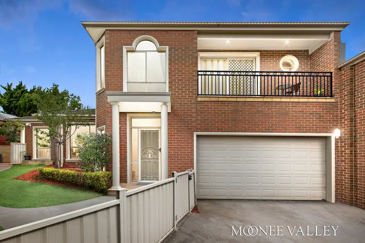Main view of Homely townhouse listing, 5/9C Weyburn Place, Avondale Heights VIC 3034