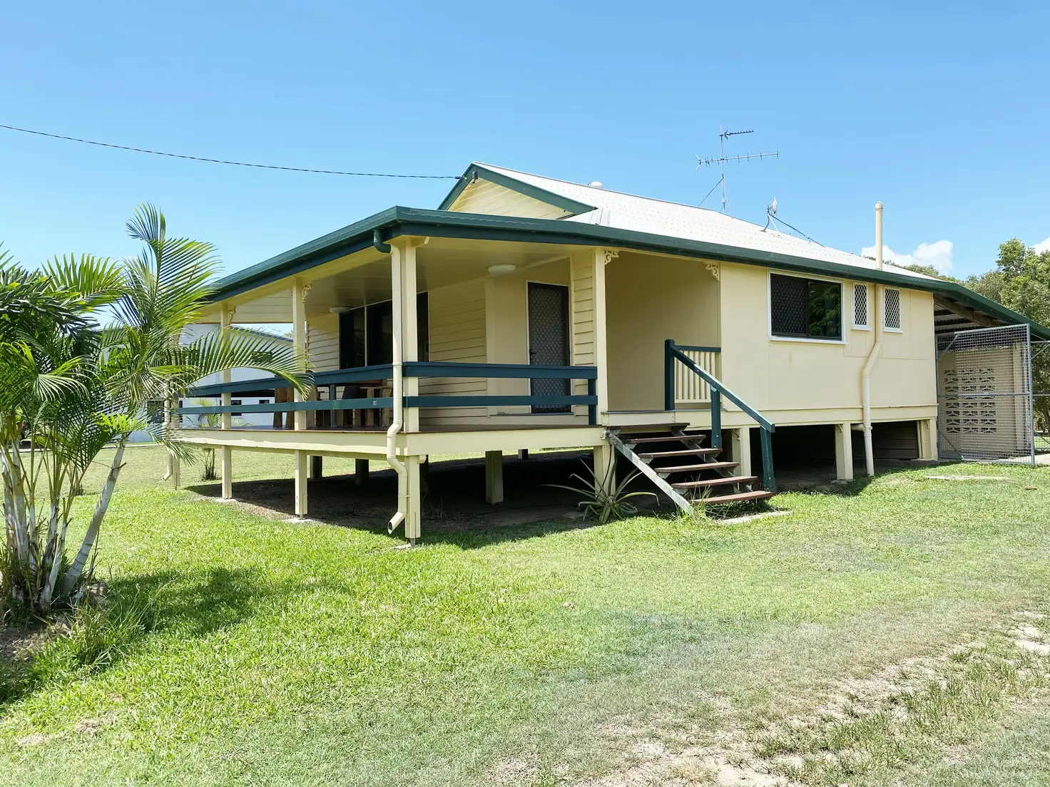 Main view of Homely house listing, 121 Taylor St, Tully Heads QLD 4854