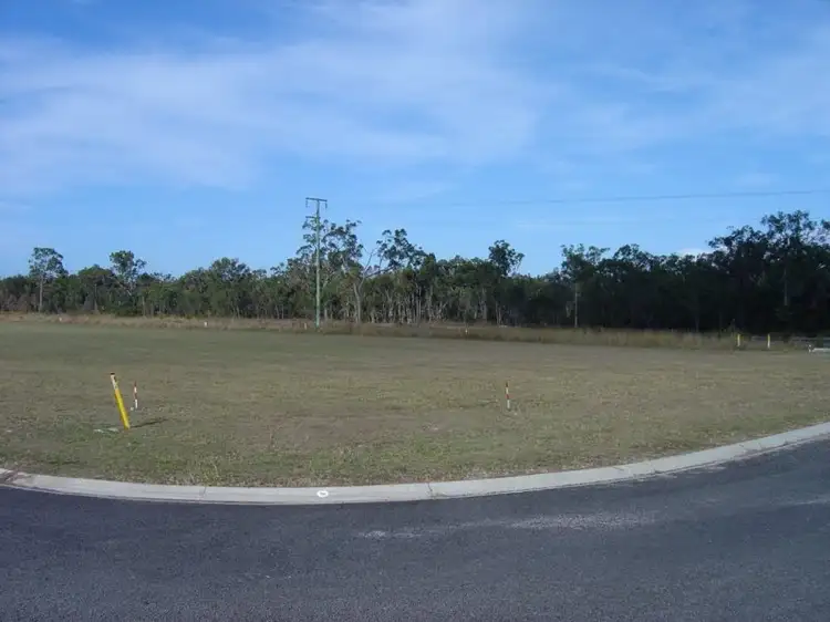 2 Kinkuna Drive, Woodgate QLD 4660