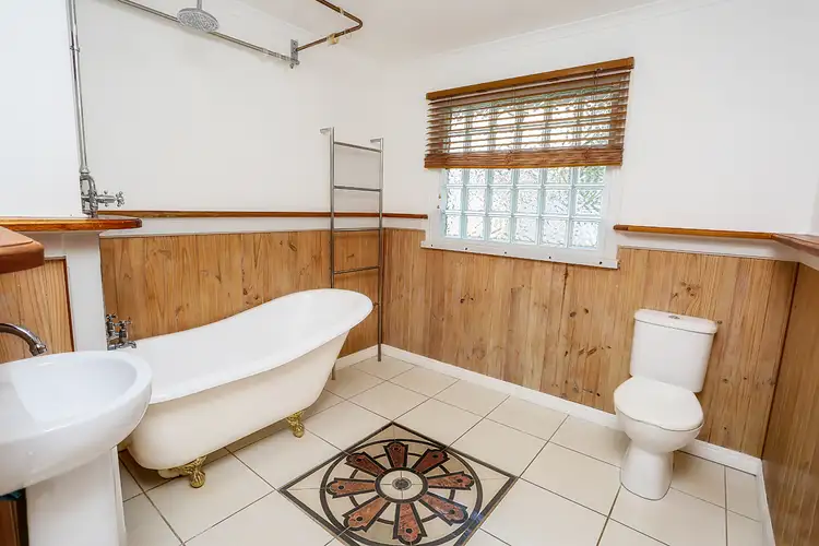 62 Kookaburra St, Mount Isa QLD 4825