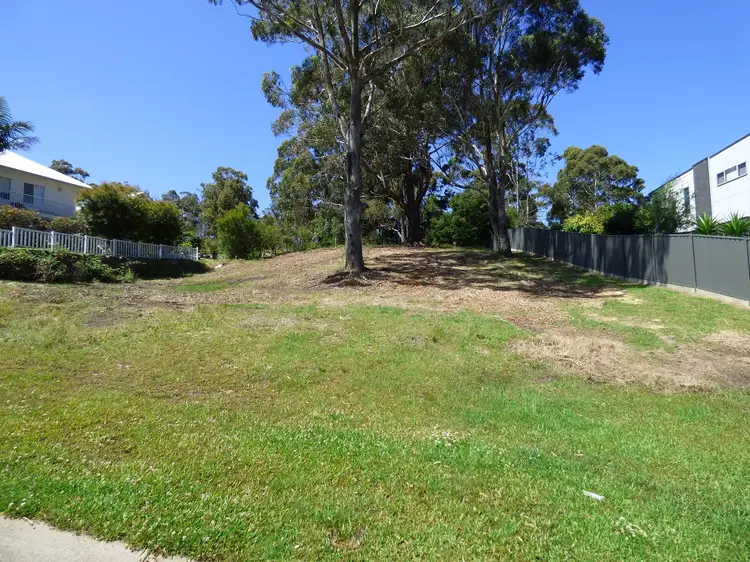 35 Trumpeter Ave, Eden NSW 2551