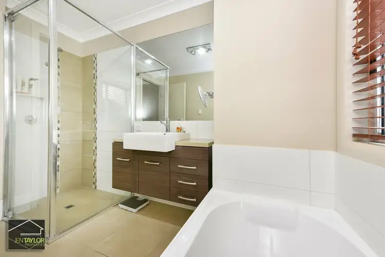 Sixth view of Homely unit listing, 1/92 Perth St, South Toowoomba QLD 4350