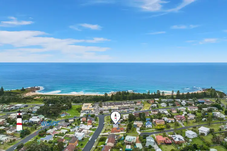 8 Grenville Ave, Tuross Head NSW 2537