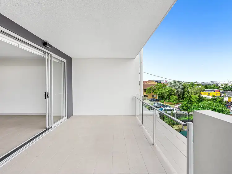 202/440 Hamilton Road, Chermside QLD 4032