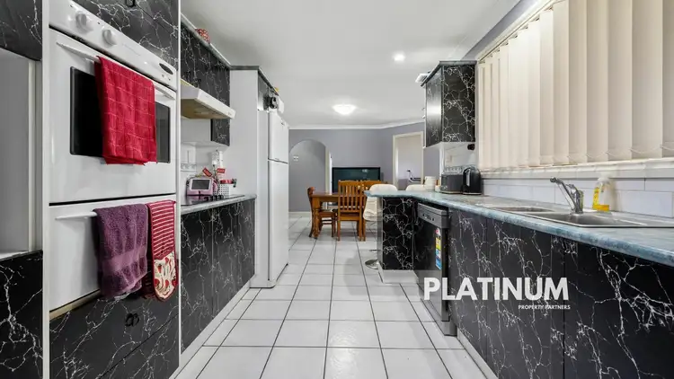 Seventh view of Homely house listing, 29 Illawarra Cct, Worrigee NSW 2540